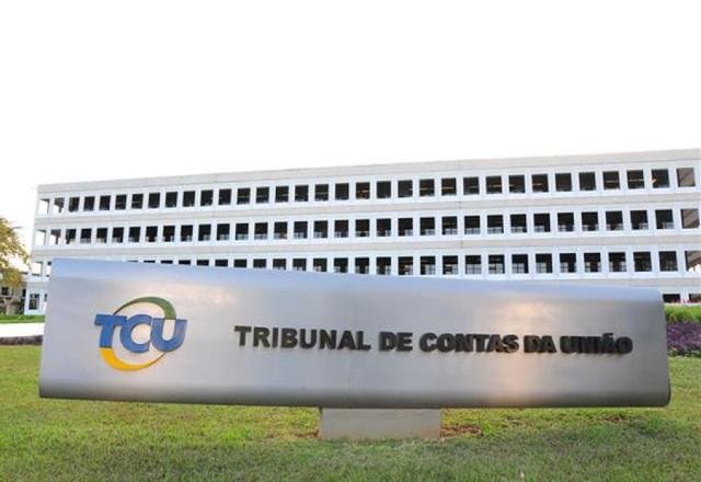 Economia – Há 2 dias: MP solicita ao TCU a revogação do sigilo que impediu o Banco Central de acessar o caso Master. Subprocurador destaca que a decisão que limitou o acesso aos documentos gera desconfiança e compromete a transparência na investigação sobre a liquidação do banco.