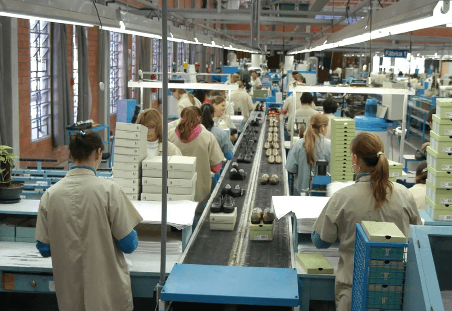 Brasil não estará entre as 10 principais economias do mundo em 2025.