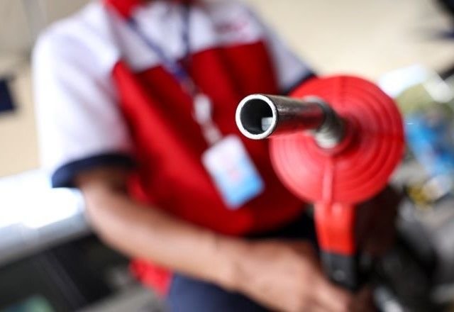 Aumento do diesel gera preocupação no mercado, avalia especialista sobre o novo Boletim Focus