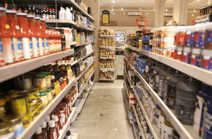 Economia – 6 horas atrás: Aumento de preços de combustíveis e alimentos: razões para a inflação superar as previsões. Crescimento dos preços de combustíveis e alimentos foi responsável por 76% do IPCA, refletindo impactos do cenário internacional.