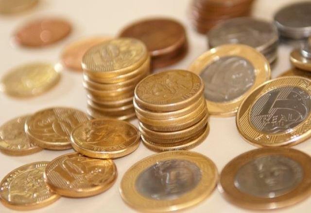 Receita federal aumenta 4,99% em março e atinge recorde histórico para este mês.
