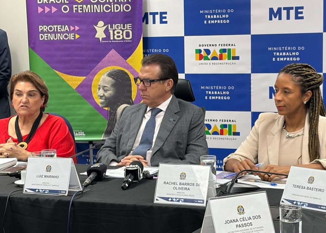 Economia – há 4 horas: Aumento da desigualdade salarial entre homens e mulheres no Brasil atinge 21,3% no setor privado. Informações do governo Lula (PT) revelam deterioração nos salários, mesmo com crescimento no emprego feminino.