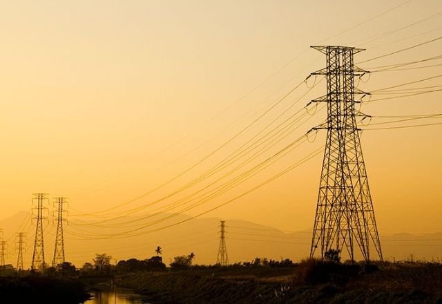 Governo reúne 14 companhias de energia para formalizar a renovação das concessões.