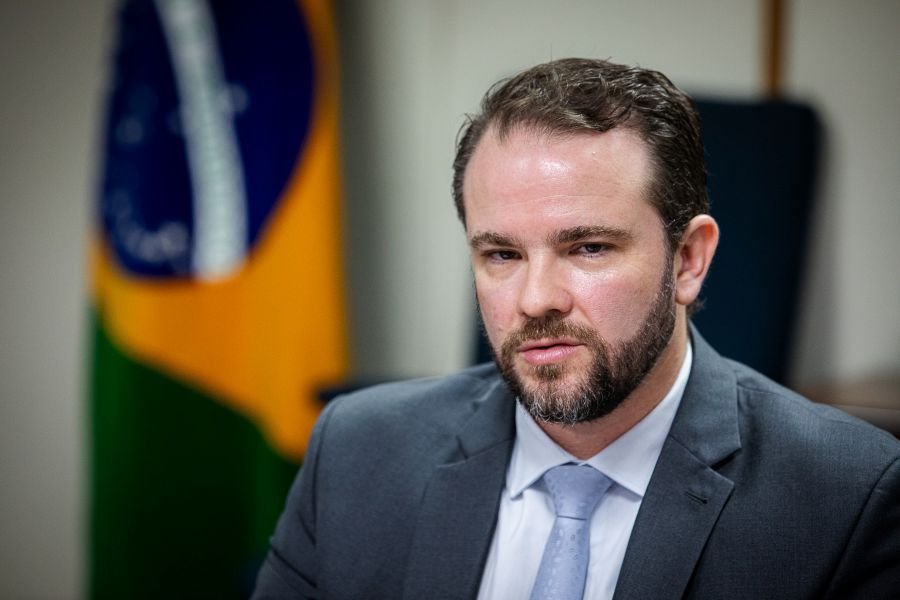 Economia – há 1 dia: Desenrola irá lançar nova fase voltada para indivíduos com dívidas regulares e trabalhadores informais, afirma Durigan. O Ministro da Fazenda mencionou que a nova etapa do programa deve ser revelada entre o final de maio e o começo de junho.