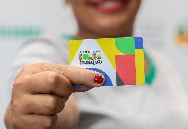 Caixa anuncia o cronograma do Bolsa Família para maio; confira as datas